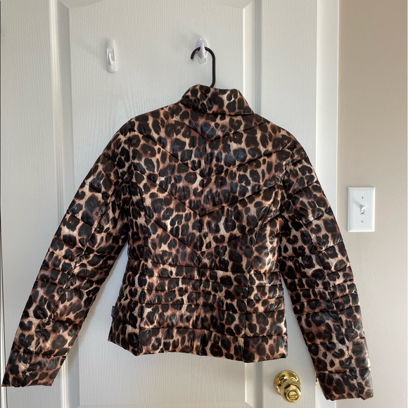VERO MODA Light puffer jacket leopard - Picture 2 of 3